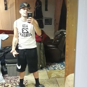 Meet your Posher, Jeffrey